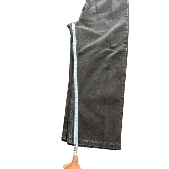 Levi's Jeans Men's Black 550 Relaxed Fit Straight Leg Cotton Rugged Size 42 x 30 - Picture 12 of 13